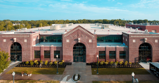 25CVN-IndyShowroom1.png
